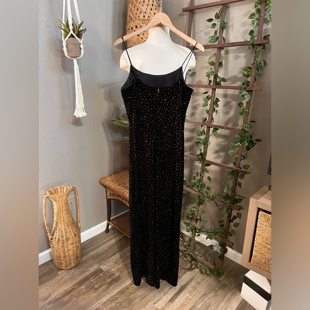 Betsy & Adam Vintage Black Velvet Jeweled Sparkle Maxi Dress Formal Evening Gown - Picture 11 of 17